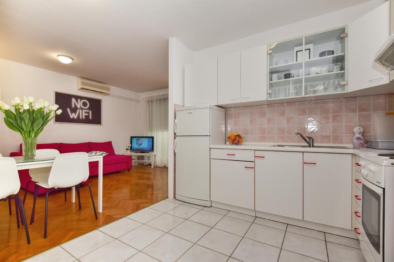Heart Of Makarska Appartement Buitenkant foto